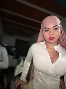 Best live sex cam show with lalilamassu1 - Stripchat