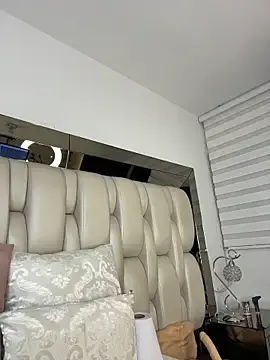 Free Live Porn with ALISSON_FOXXX1 - Stripchat