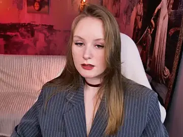 Nude Webcam with VivienLeeigh - Stripchat