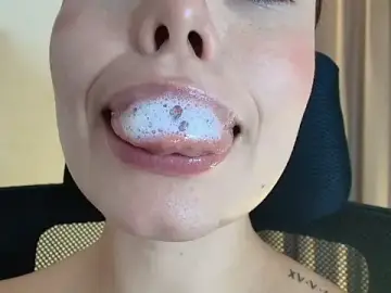 Live Sex Cam with lisbet21x - Stripchat