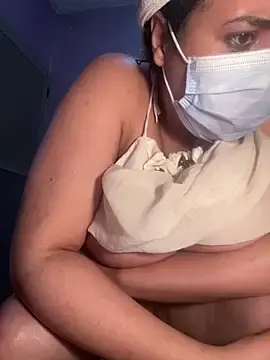 Live Porn with Hot-Nayla - Stripchat