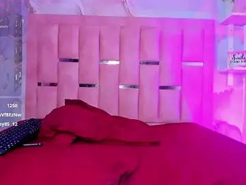Live Porn with Isis_Blaze - Stripchat