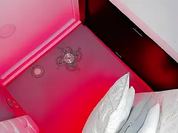 Free Live Porn with SweetVenusdoll - Stripchat