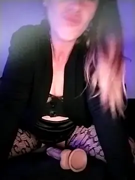 Live Porn with MiilaMii - Stripchat