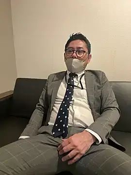 Free Live Porn with RYUICHI_1919 - Stripchat