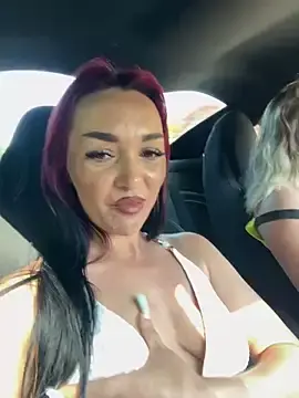 Sex Cam with MeganFoxiyyy - Stripchat
