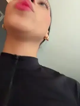 Live Porn with Ema_azel - Stripchat