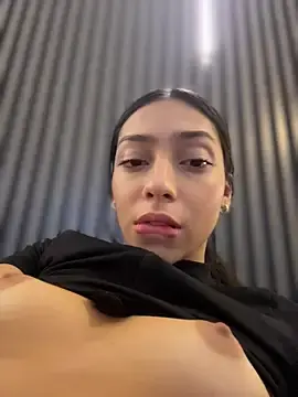 Adult Webcams with Ema_azel - Stripchat