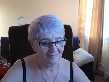 Watch Live Sex Cams with Sandra_Snowflake - Stripchat