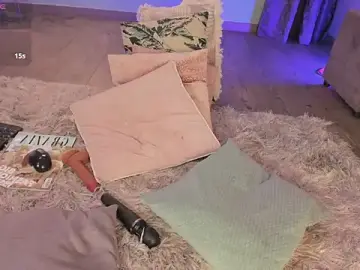 Adult Webcams with Hailey-Fox - Stripchat