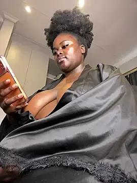 Free Porn Cam with Honeycoco0211 - Stripchat