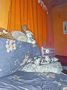 Live Sex Cam with PocaHontas2026 - Stripchat