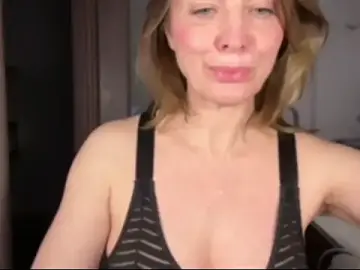 Sex Chat with RachellAmazing - Stripchat