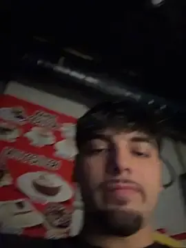 Sex Cam with emir343475 - Stripchat
