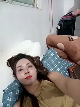 Free Porn Cam with girl-girl-hot - Stripchat