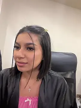 Live Sex Cam with AlyssaRay - Stripchat