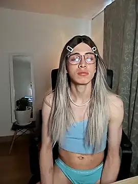 Best live sex cam show with Andy_Roses - Stripchat