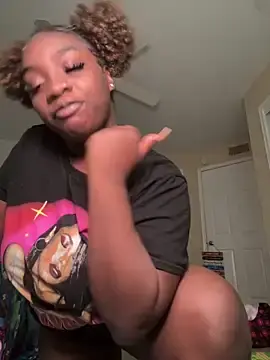 Live Porn with LillShayy - Stripchat