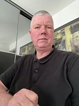 Live Sex Cam with cumboy - Stripchat