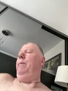 Watch Live Sex Cams with cumboy - Stripchat