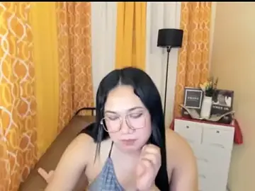 Best Webcam with TsUncutKaren - Stripchat