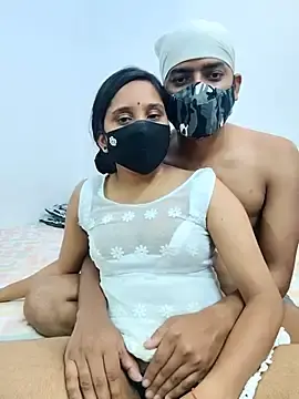 Nude Webcam with Miss_Riya20 - Stripchat