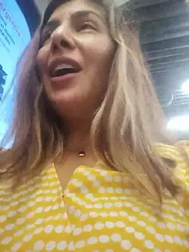 Live Porn with scarlett_moore - Stripchat