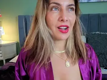 Sex Chat with scarlett_moore - Stripchat