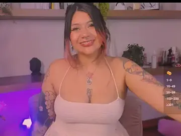 Nude Webcam with _Lorraine_v - Stripchat