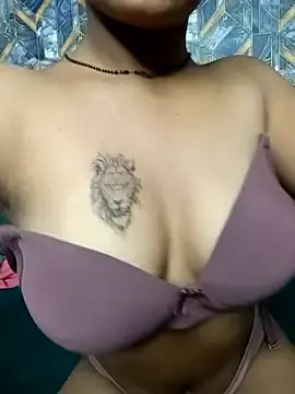 Watch Live Sex Cams with SexyKavya_69 - Stripchat