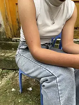 Watch Live Sex Cams with Felicity-1 - Stripchat