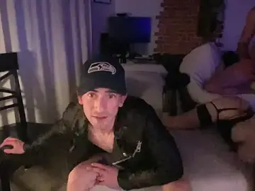 Sex Cam with DylanBrook - Stripchat