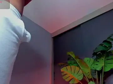 Watch Live Sex Cams with noah_crux - Stripchat