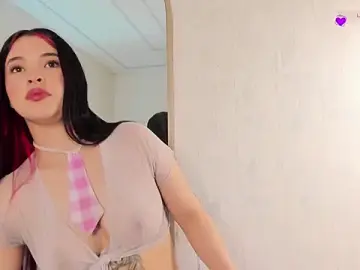 Nude Webcam with imnikaa_ - Stripchat