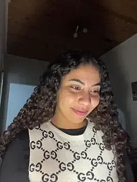 Nude Webcam with A_maddy - Stripchat
