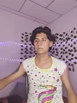 Live Porn with Ericahot3 - Stripchat