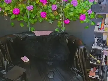 Free Live Porn with Sweett_Mollyy - Stripchat