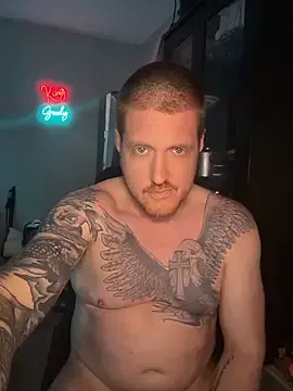 Live Sex with CloudyKingG - Stripchat