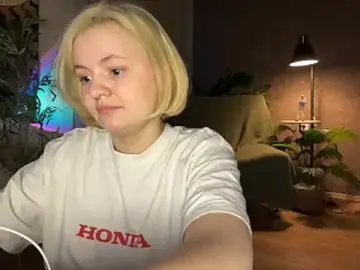 Live Sex with MoonIvy_ - Stripchat