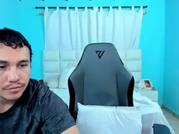 Live Sex Cam with xxx_sweet_couple_ - Stripchat