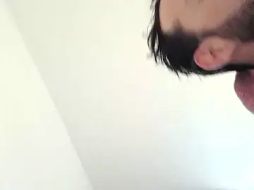 Free Live Porn with Cedric2209bzh - Stripchat