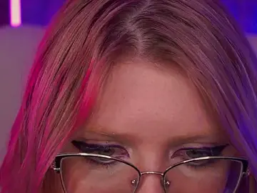 Live Porn with CoolTatis - Stripchat