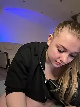 Best live sex cam show with FreiaFlower - Stripchat