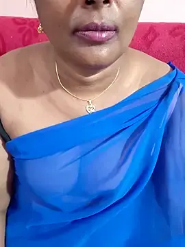 Live Sex Cam with Siri_telugutamil95 - Stripchat