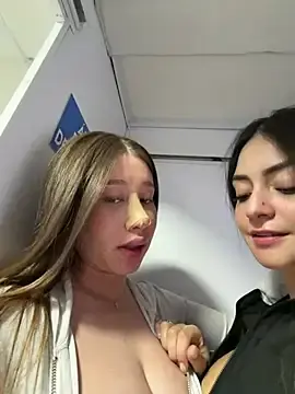 Free Porn Cam with roouse - Stripchat