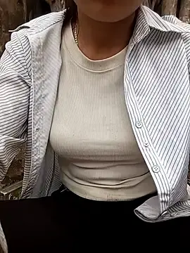 Sex Chat with Daisyy-xxx - Stripchat