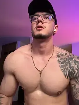 Adult Webcams with Thomas_Falcon1 - Stripchat