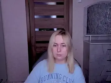 Sex Cam with Kristy-Max - Stripchat