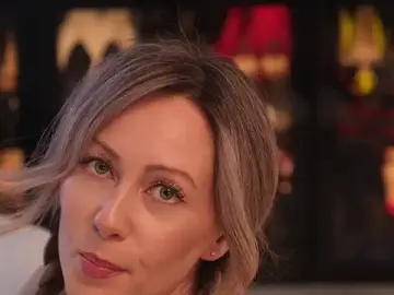 Best live sex cam show with Rikka_Moore - Stripchat