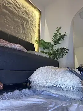 Sex Chat with Isa__Blanc - Stripchat